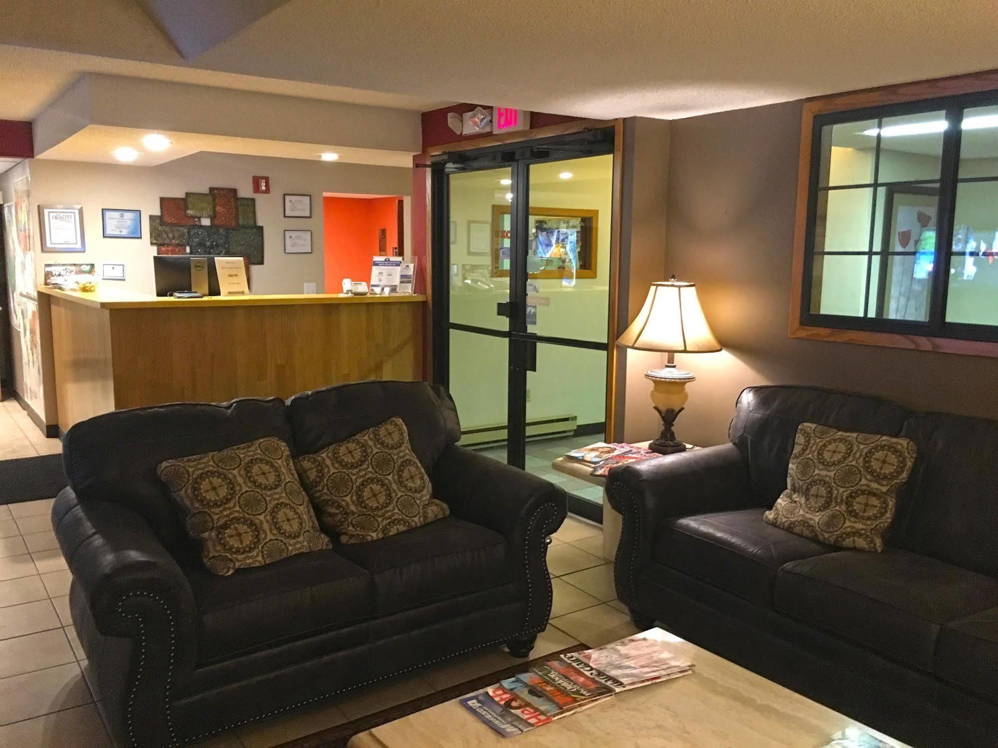 索克中心美洲最佳价值酒店 Sauk Centre 外观 照片